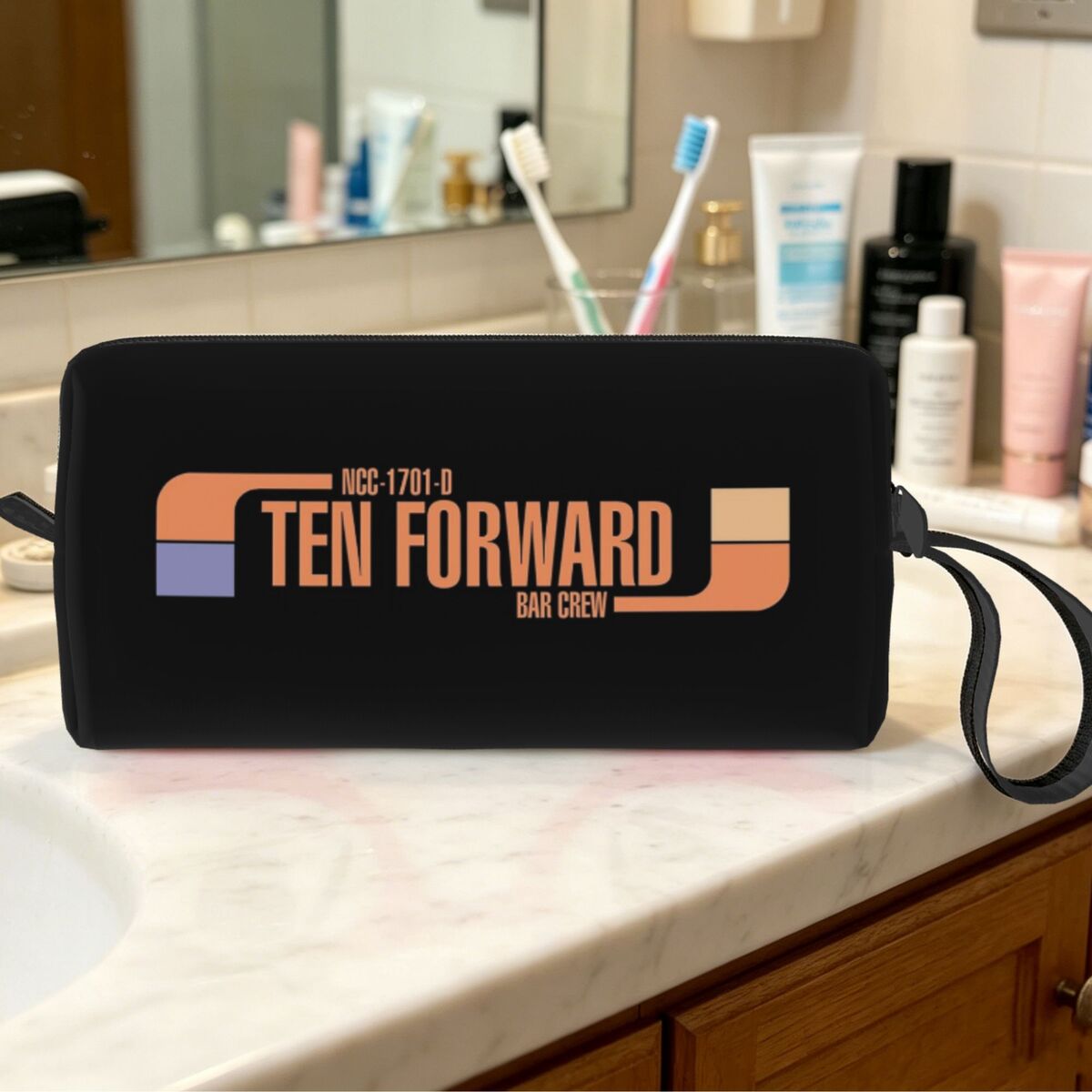 Beauty Makeup Bar - Косметичка-органайзер Ten Forward Bar Crew NCC