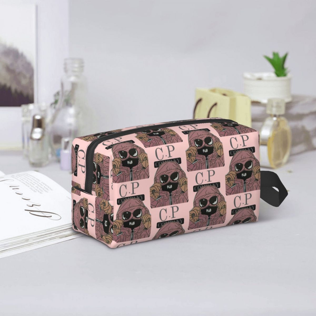Beauty Makeup Companies - Косметичка-органайзер C-Company CP для хранения косметики,