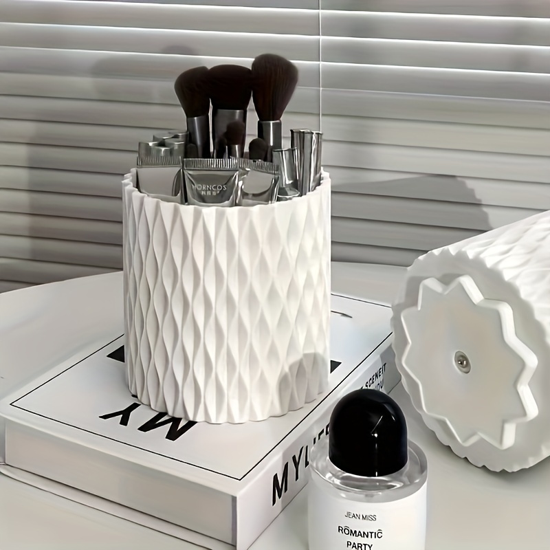 Настольный вращающийся на 360  – обзор и цена Beauty Makeup Box Set